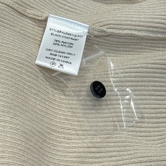 ASTR the Label Colorblock button down Long Sleeve Rib Sweater Dress XS - Picture 4 of 6